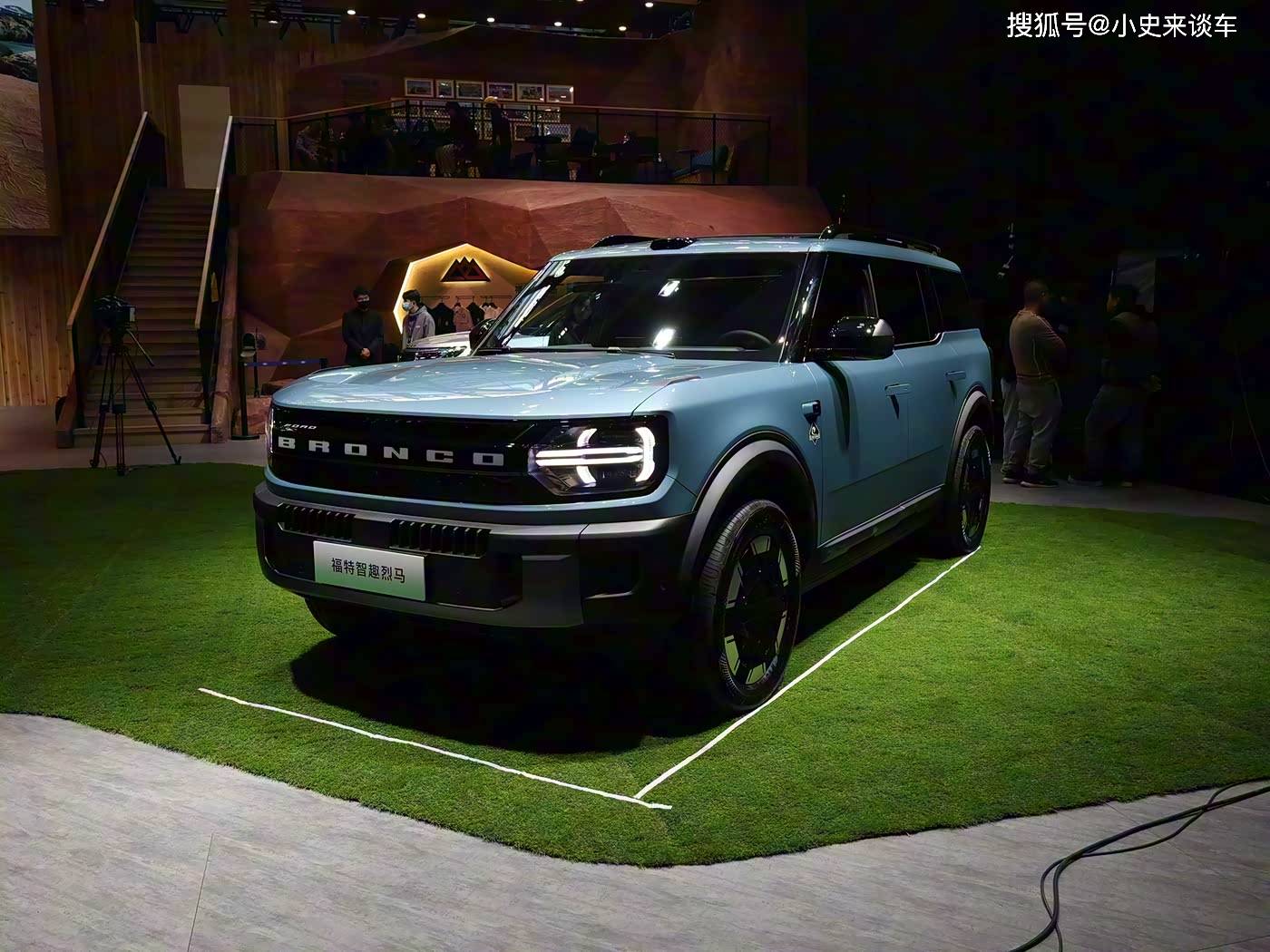 款 “全地形露营SUV”亮相!增程纯电双动力新葡京娱乐场app2025广州车展:全球首(图2) 款 “全地形露营SUV”亮相!增程纯电双动力新葡京娱乐场app2025广州车展:全球首(图2)